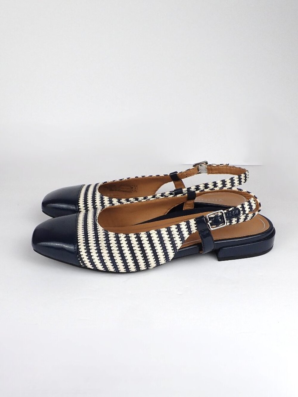 Vionic Petaluma Slingback Flats Womens 7 Navy Stripe